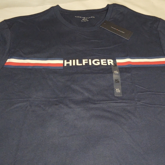 Tommy Hilfiger Navy Blue Short Sleeve T Shirt Size XL - Picture 1 of 5